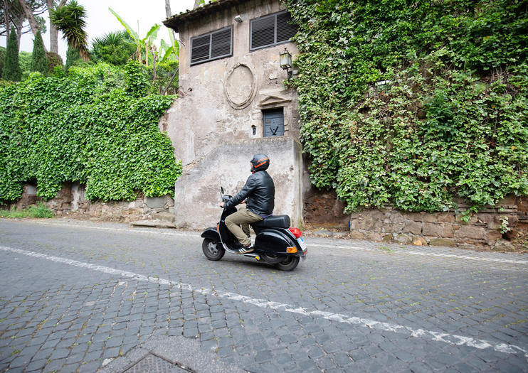Rome by Vespa & Vintage Fiat